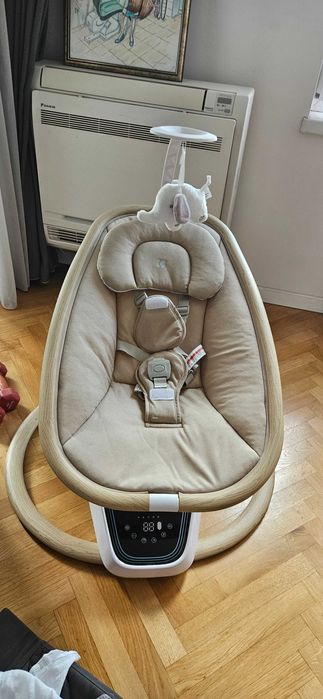 Бебешки шезлонг люлка KikkaBoo BeeMoove Beige