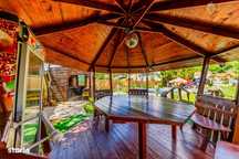 Casa cu piscina de vanzare In Paulis