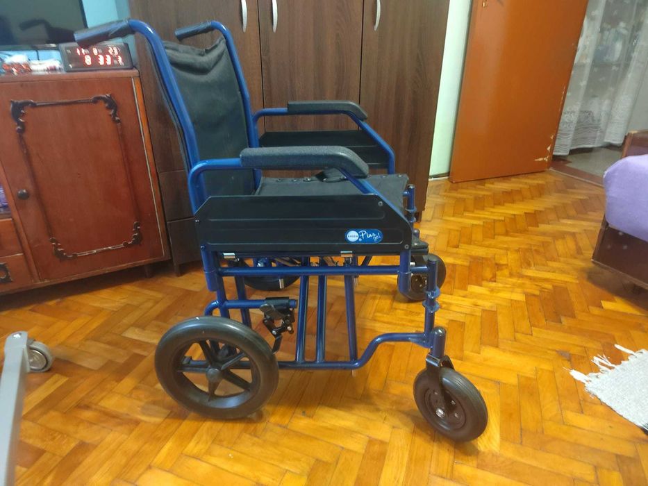 Echipamente medicale: Dispozitiv ridicare pacienti, hamuri, cărucioare