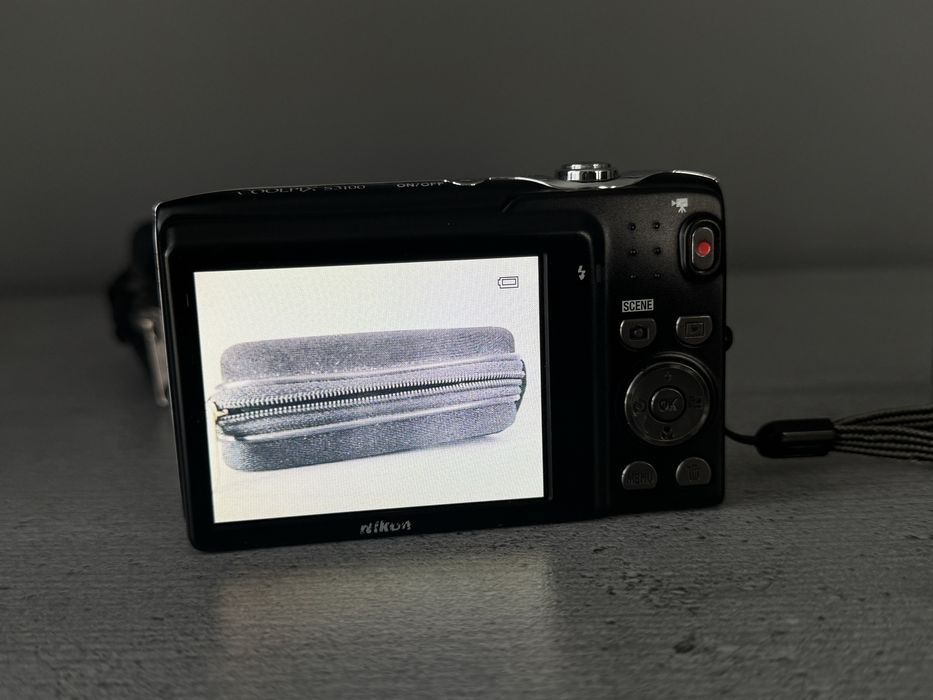 Aparat foto Nikon Coolpix S3100