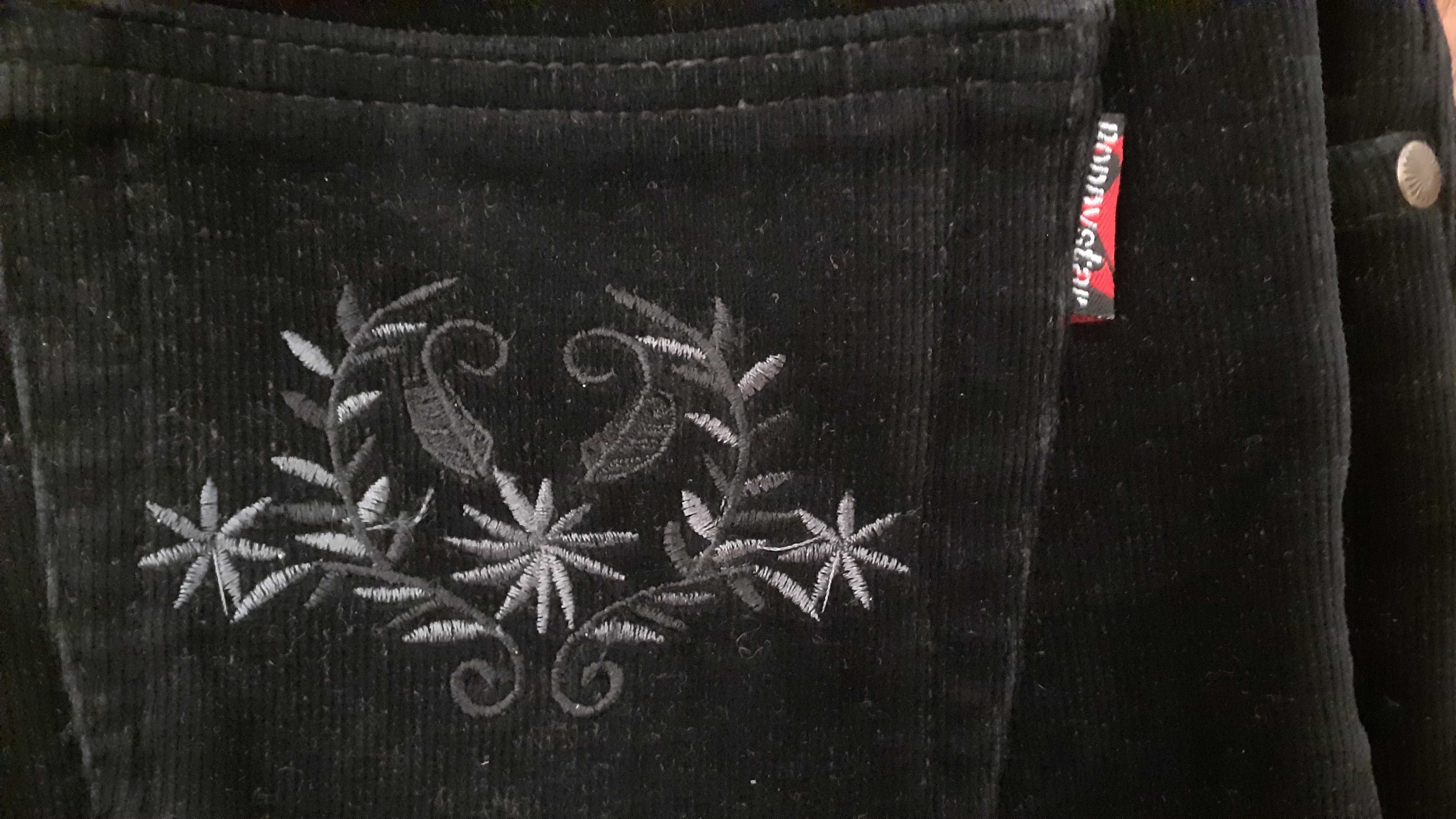 джинси термо черни дамски зимни нови ватирани №30 с ликра и бродерии