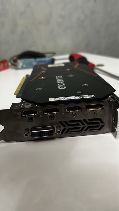 (Placa Vanduta)16GB RAM + SSD256GB