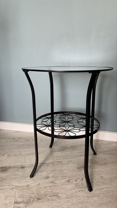 столик IKEA klingsbo