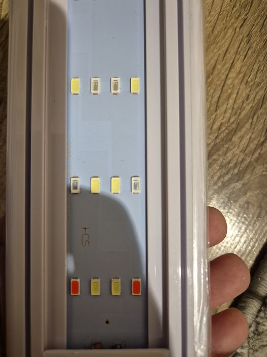 Lampa acvariu, 20W, 60 cm, full spectrum, bracheti