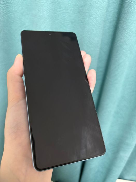 Xiaomi Redmi Note 12 Pro+ 5G — 8/256

Продаю свой телефон, Xiaomi Redm