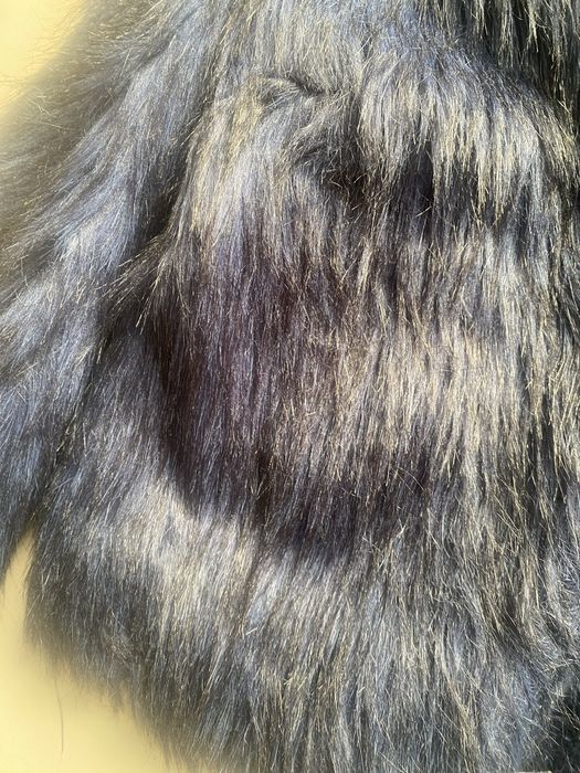 Blanita Bershka,purtat o singura data de culoare albastra