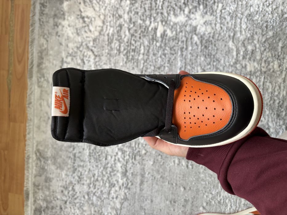 Nike Jordan 1 retro high SB(mai multe marimi)