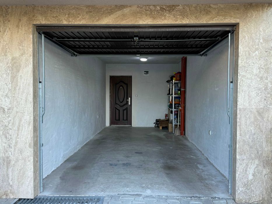 Продава се Гараж / Паркомясто в Пловдив, Гагарин - 22 кв.м за 1896 €/кв.м - Снимка #1