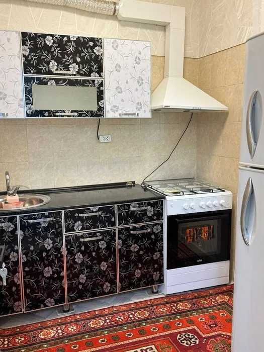 Б4  Сдаётся квартира 2/1/4 на Мирзо-Улугбеке, ор-р Карасу!