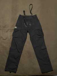 Corteiz triple black cargo pants/ Kapro панталони Corteiz