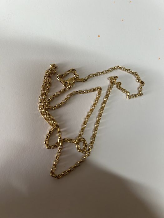 Lantic și brățară