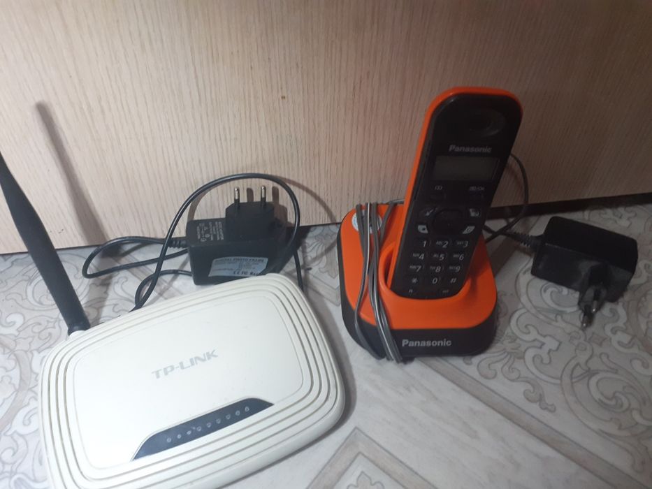 Продам Wi-fi и радиотелефон за всё 6000тг