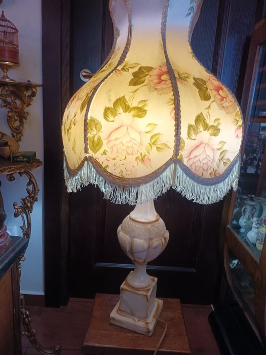 Lampa veioza anii 1900