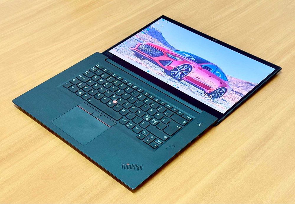 15.6" 4K Touch/Lenovo X1 Extreme/i7-8750H/32GB/512GB SSD/GTX 1050 Ti