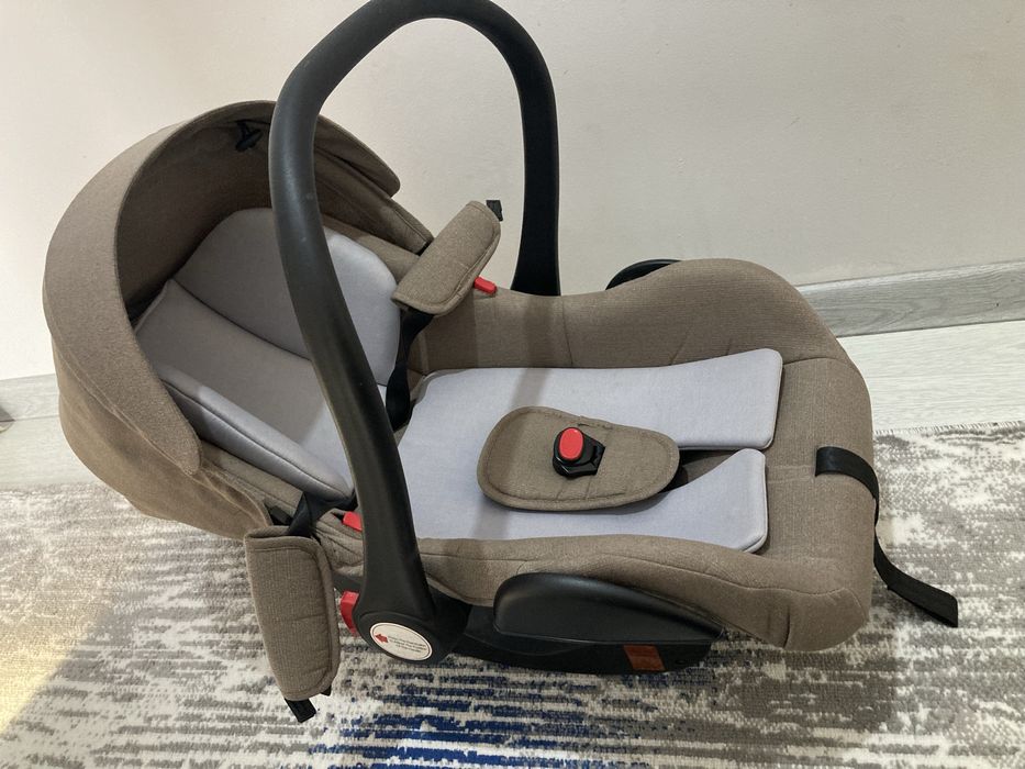 Детское атокресло в отличном состоянии