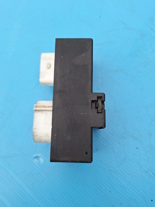 Golf 4 1.9тди 90 110 коня реле на перките на охлаждането напълно работ