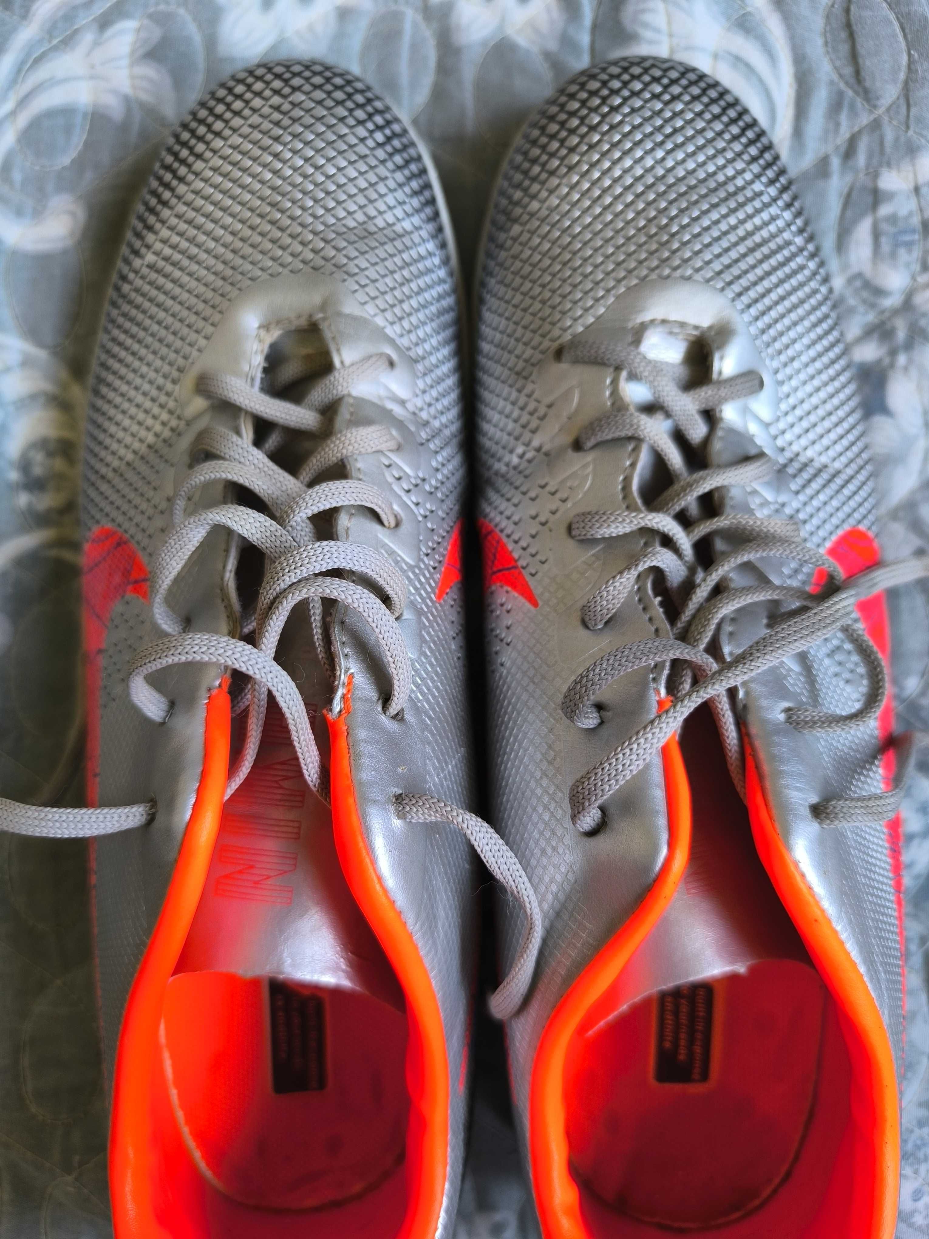 Продаётся б/у в отличном состоянии Nike mercurial X