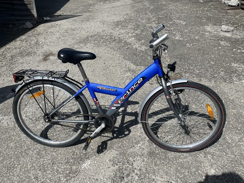 Vand bicicleta pt copii 8-12 ani