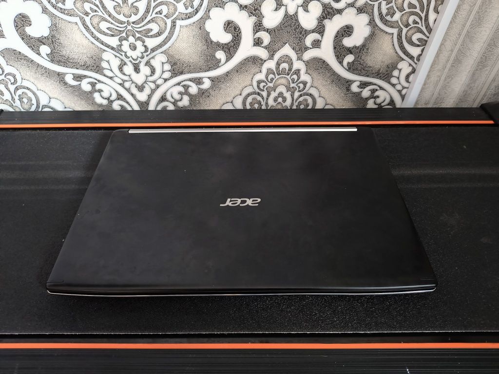 Продам ноутбук Acer A717-71g