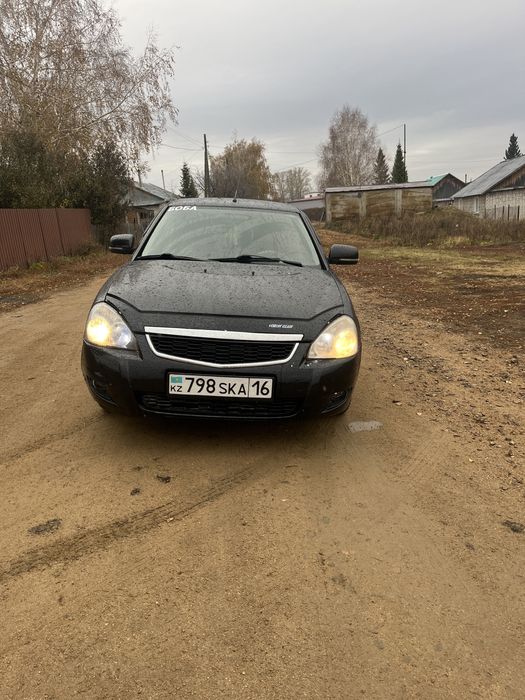 Продам приору 2010 года