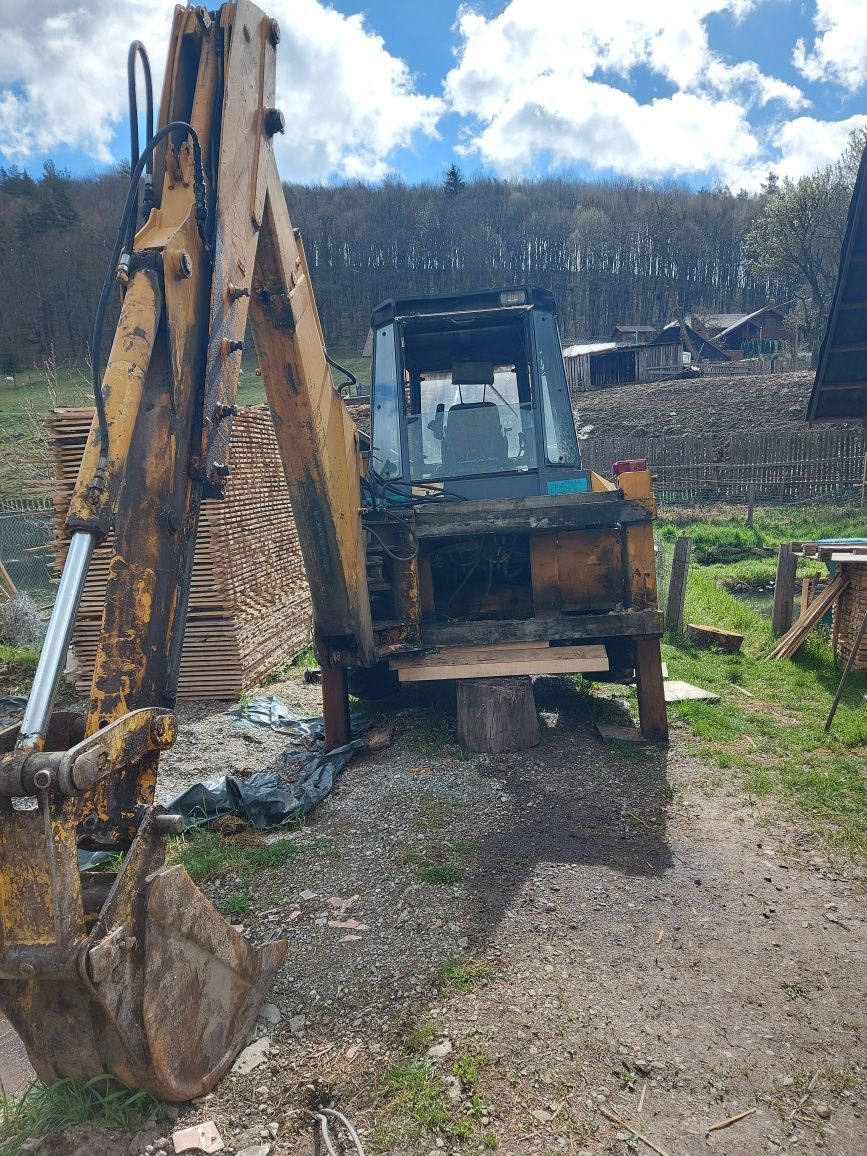 Excavator Benati