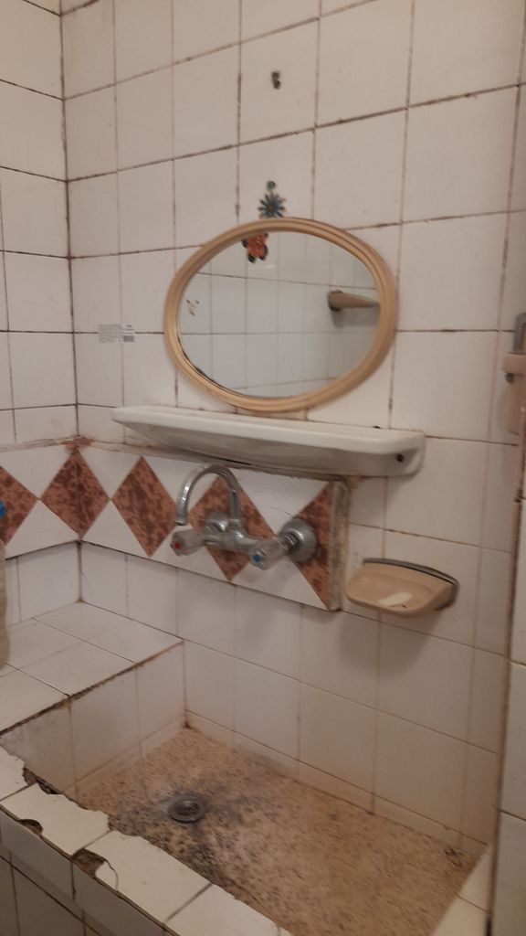 Продава се Тристаен апартамент в Велико Търново, Акация - 70 кв.м за 1203 €/кв.м - Снимка #8