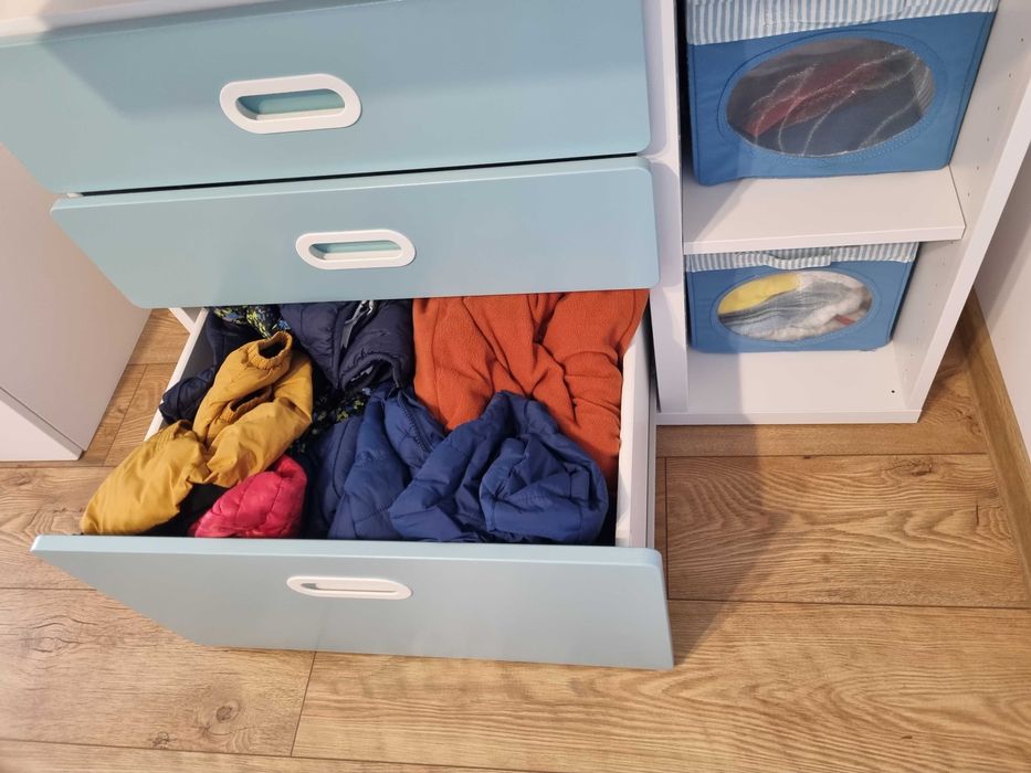 Masa infasat IKEA SMÅSTAD + Saltea VÄDRA