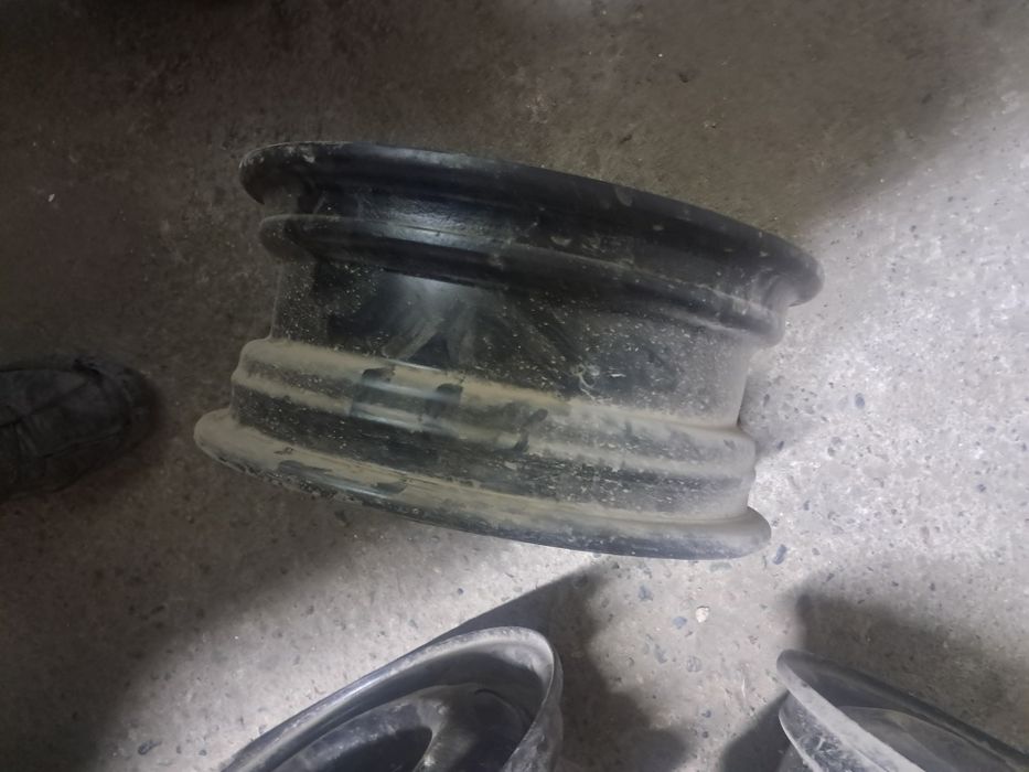 Диски чтампованных,  14 размеры.