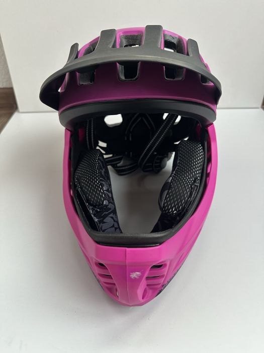 Каски по 30 лв бр