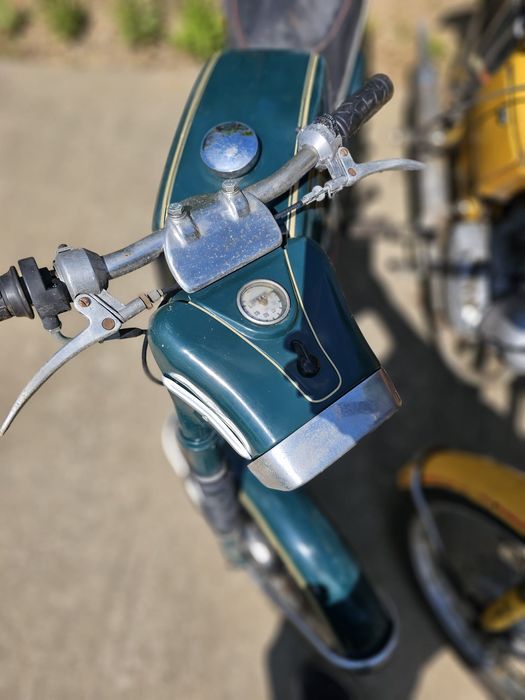 Vand 2 Mobre restaurate, Mobra 50 si Mobra 50S, fara acte