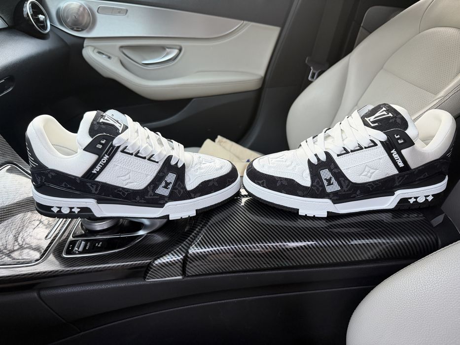 Louis Vuitton Trainer Premium