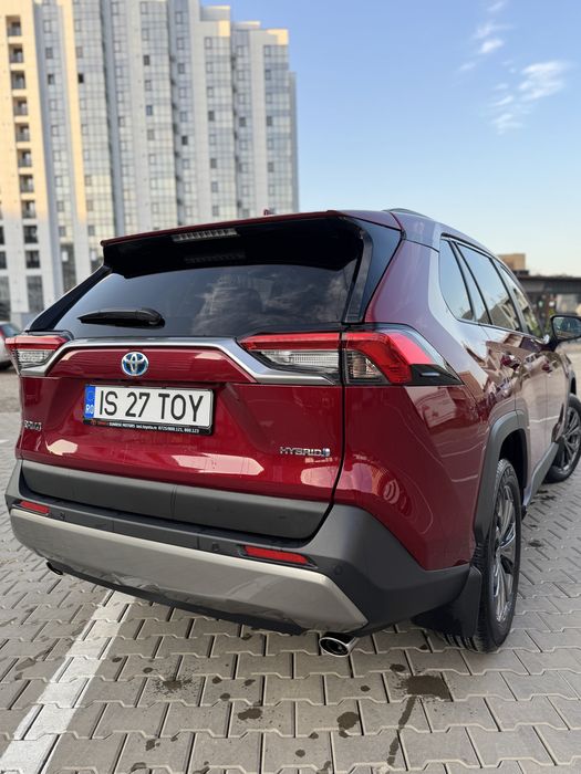 Toyota Rav 4 Luxury 2024