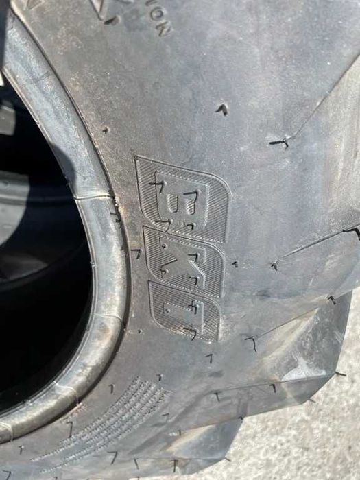 10.5/80-18 Anvelope bkt de tractor fata tractiune cu garantie 10pr