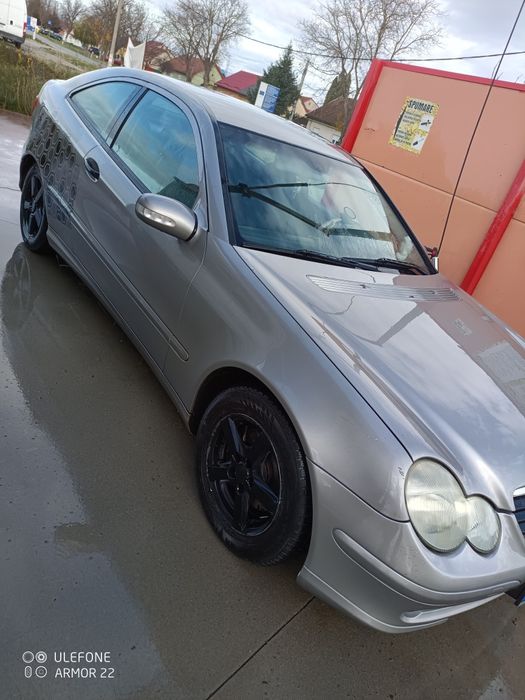Mercedes c class 220