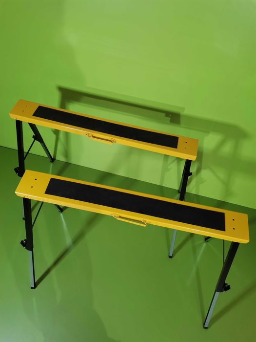 Banc de lucru metalic, capre de lucru reglabile portabile.