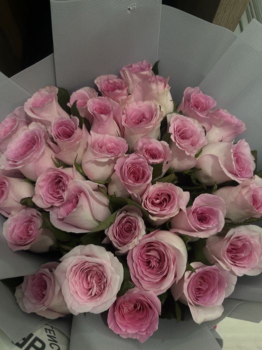 Цветы голландские розы 31шт