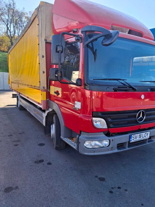 Camion cu prelata Mercedes an 2007 - 363279 km
