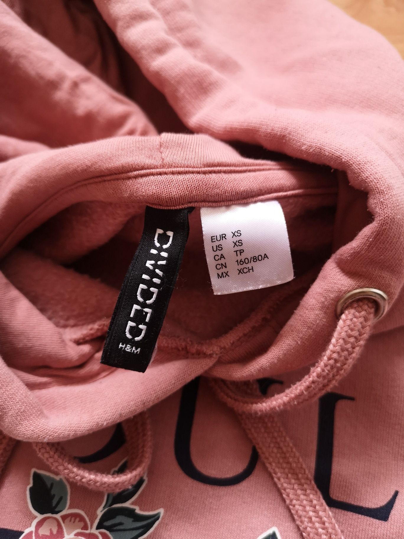 Дамски суитшъри на H&M за момиче