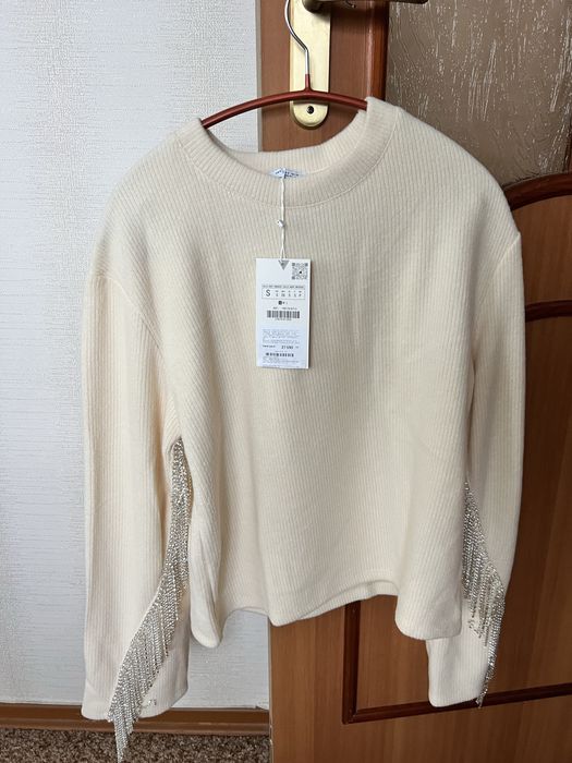 Новая кофта фирмы zara размер s