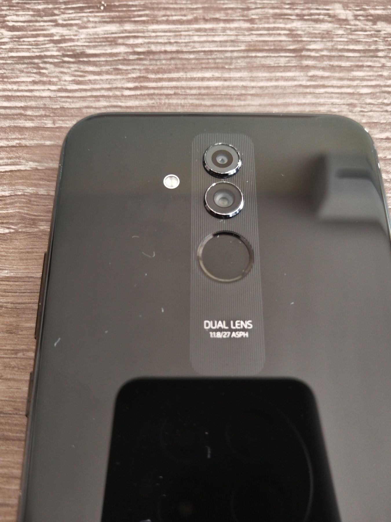 Huawei Mate 20 Lite