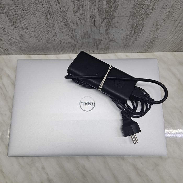Laptop Dell XPS 15 i9-12900K RTX3050 32GB Zeus Amanet Vitan 2337