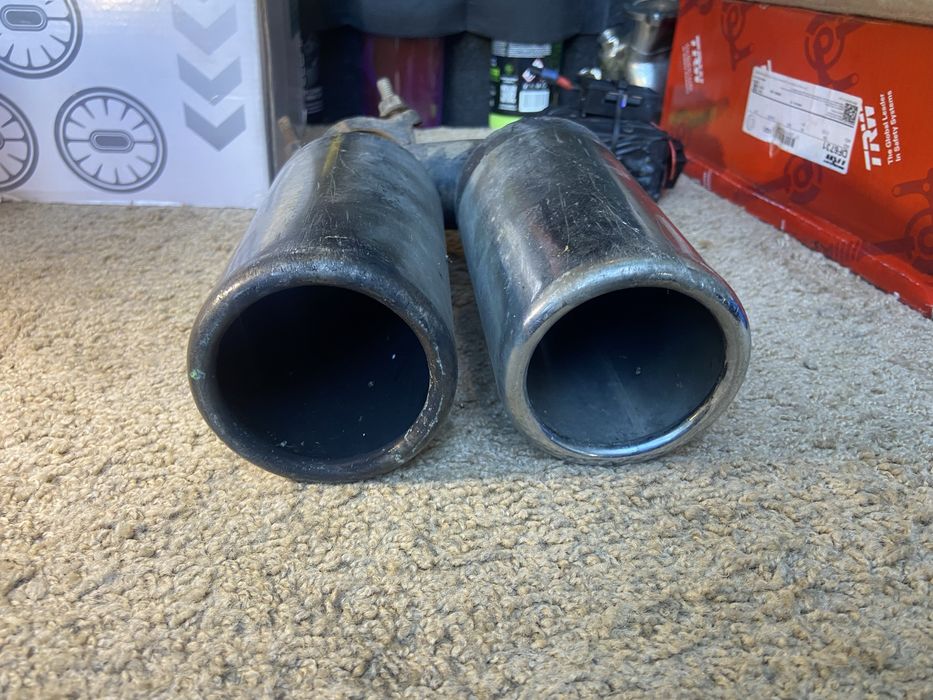 накрайник за ауспух двоен