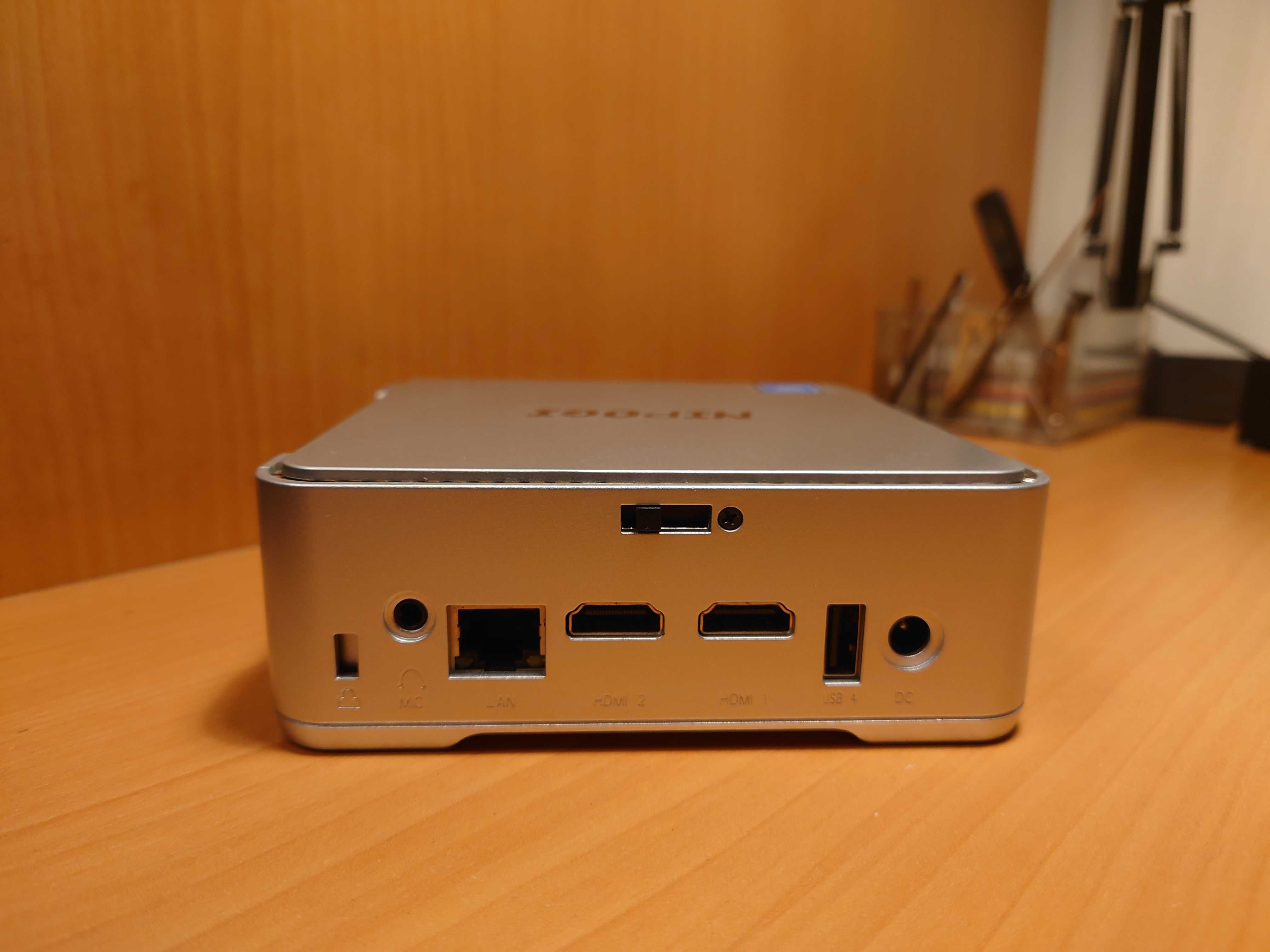 Mini PC NiPoGi GK3V -- 2.7 GHz Quad Core, 8GB DDR4, 128GB SSD, 1TB HDD