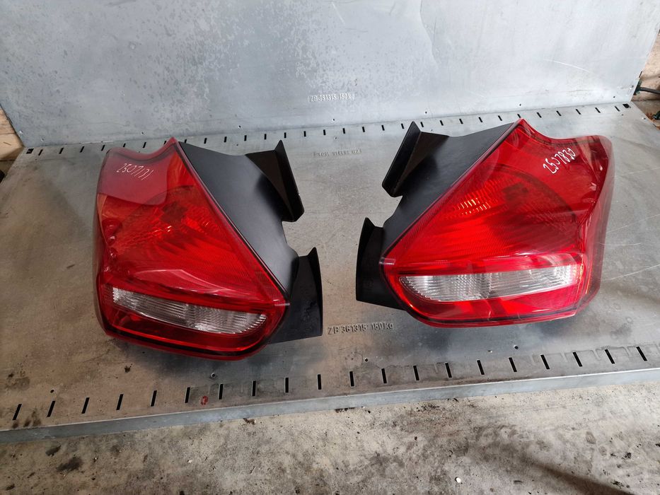 Stopuri Ford Focus 3 Hatchback Facelift 2015-2017