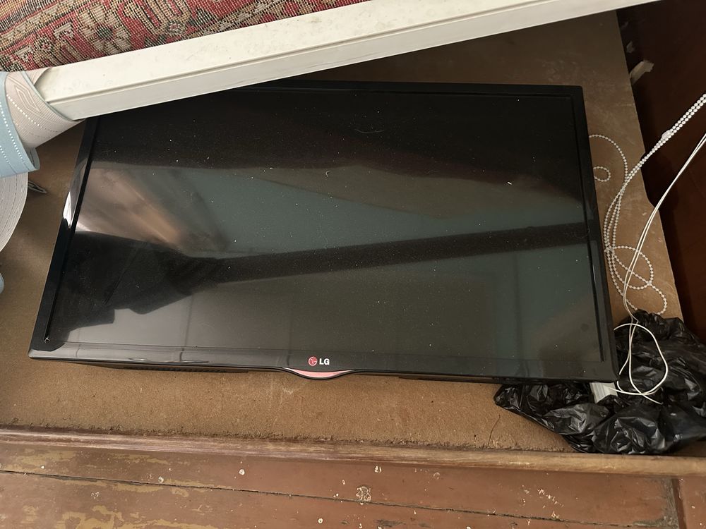 Televizor Lg 32 sotiladi