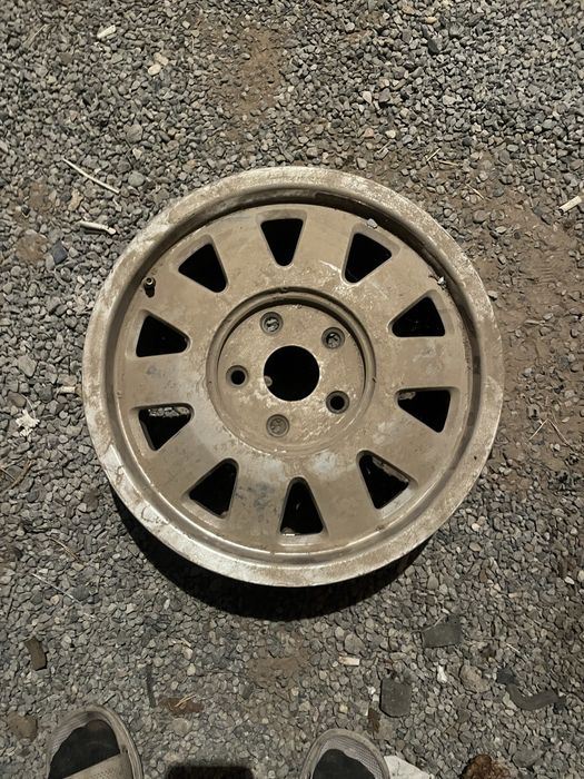 Диска ауди R15 новый