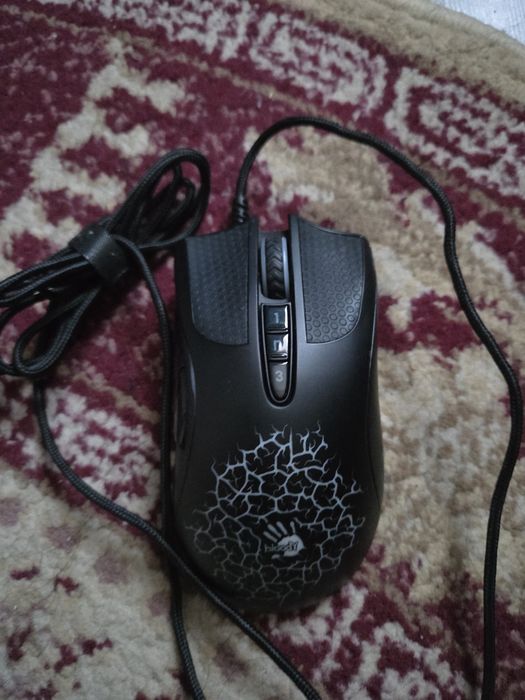 A4Tech Bloody Blazing A90