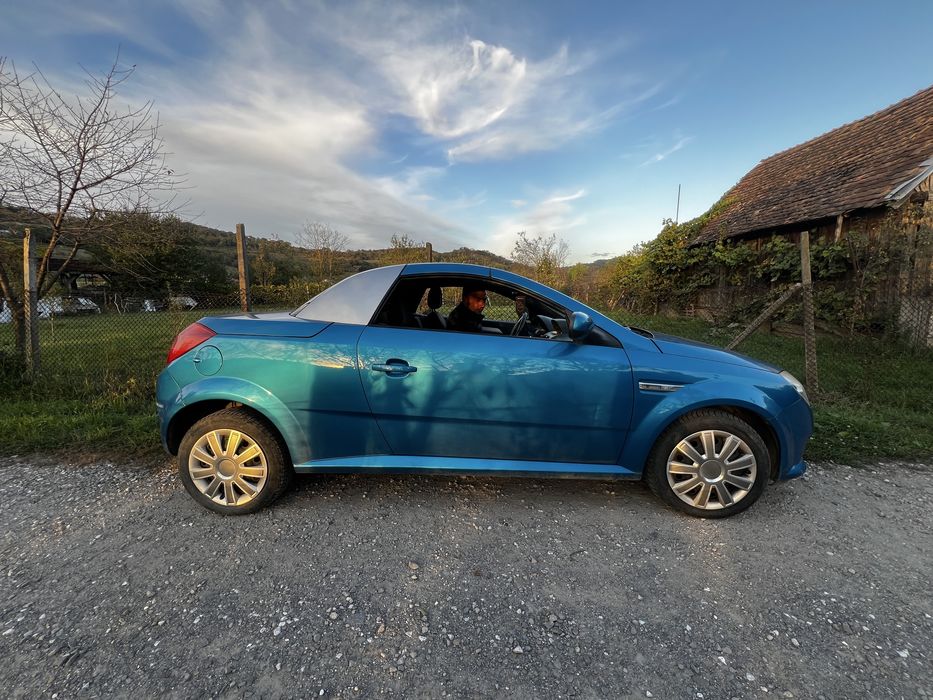 Vand opel tigra 1.4