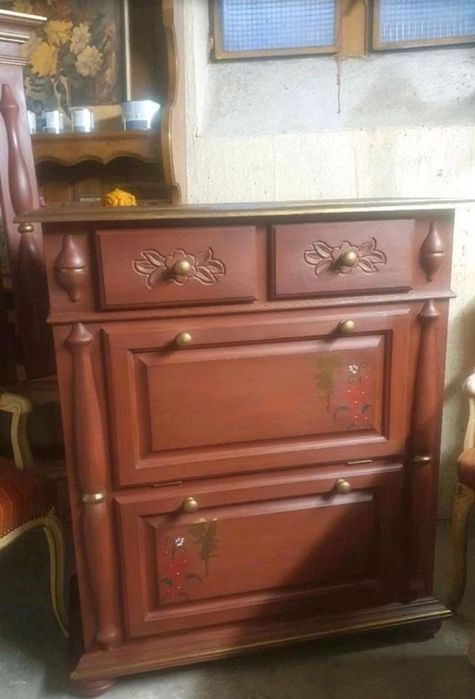 Garderobă recondiționată