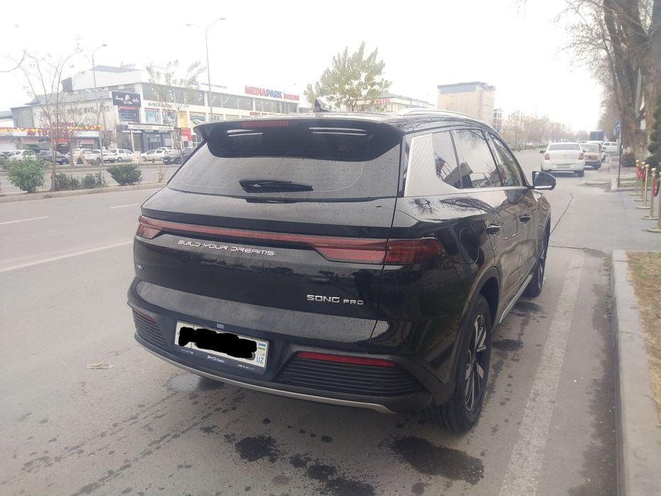 BYD Song Pro srochni sotiladi